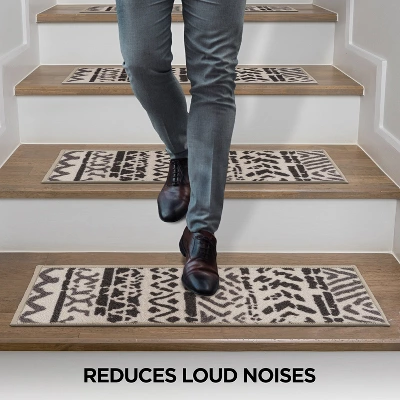 World Rug Gallery Bohemian Design Geometric Non-Slip Stair Treads - Image 9