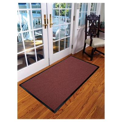 3'x4' Solid Dotted Doormat Burgundy/Black - HomeTrax - Image 2