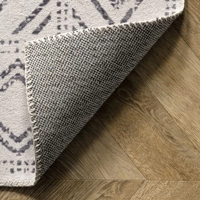 NuLOOM Mia Machine Washable Geometric Medallion Area Rug - Image 6