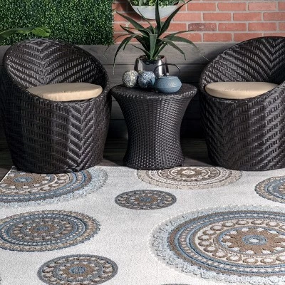 NuLOOM Andi Textured Geometric Indoor And Outdoor Patio Area Rug - Image 7