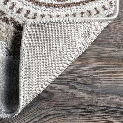 NuLOOM Andi Textured Geometric Indoor And Outdoor Patio Area Rug - Image 6