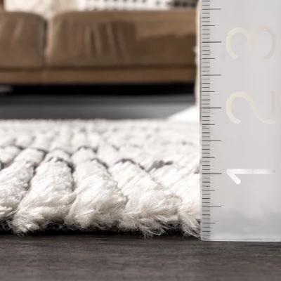 NuLOOM Mari Moroccan Soft Shag Fringe Area Rug - Image 2