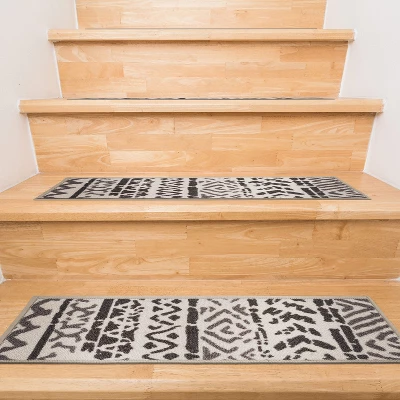 World Rug Gallery Bohemian Design Geometric Non-Slip Stair Treads - Image 5