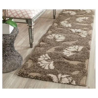 Arvin Rug - Safavieh® - Image 2