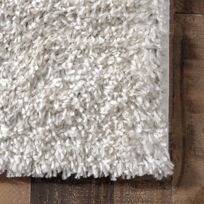 NuLOOM Kara Solid Shag Area Rug - Image 4